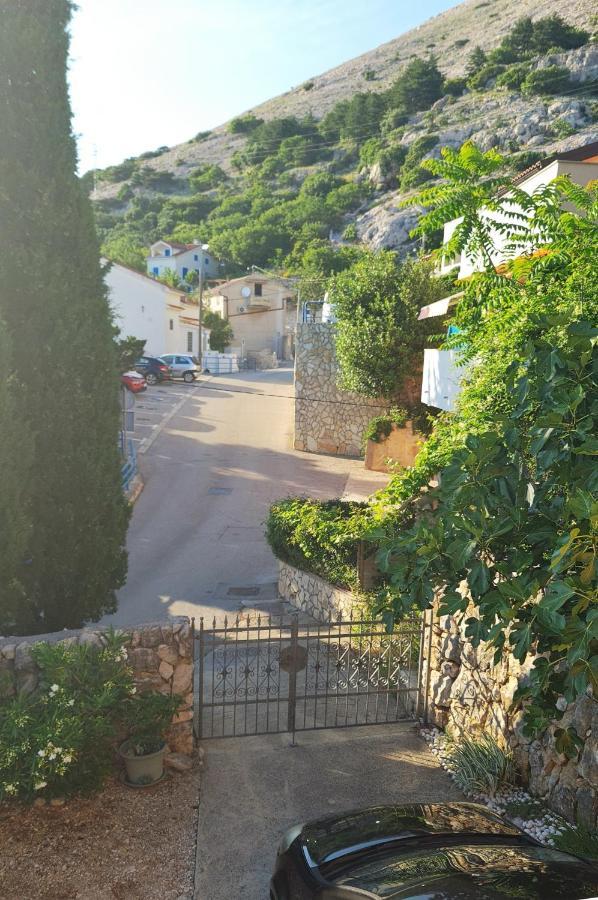 Studio Apartman Stara Baška Dış mekan fotoğraf