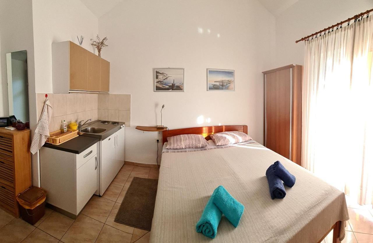 Studio Apartman Stara Baška Dış mekan fotoğraf
